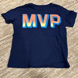 Chaser boys navy graphic tee shirt.  Size 6. Perfect condition.